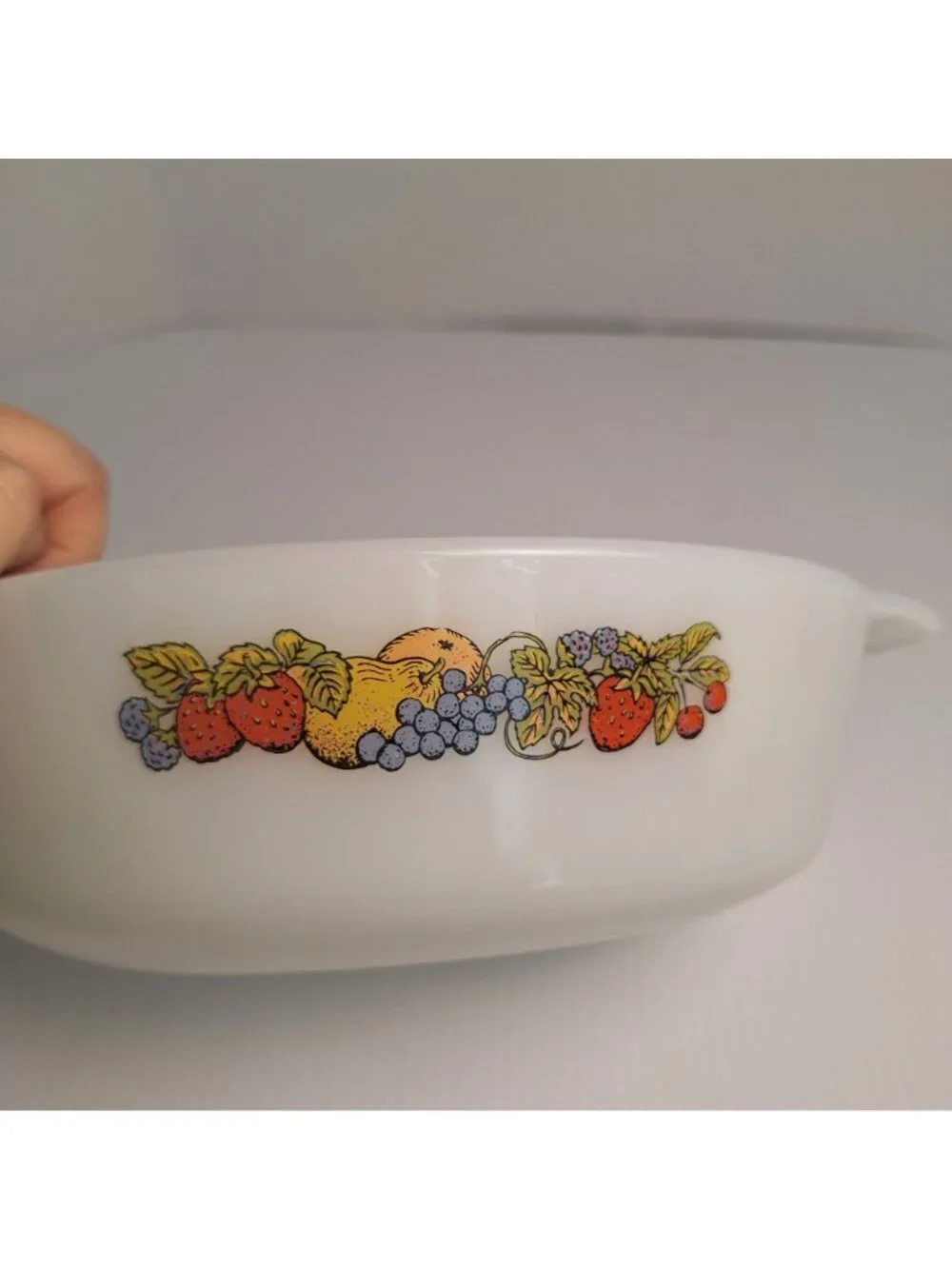 ANCHOR HOCKING FIRE KING OVEN PROOF 1.5 QUART CASSEROLE/VEGATABLE SERVING BOWL